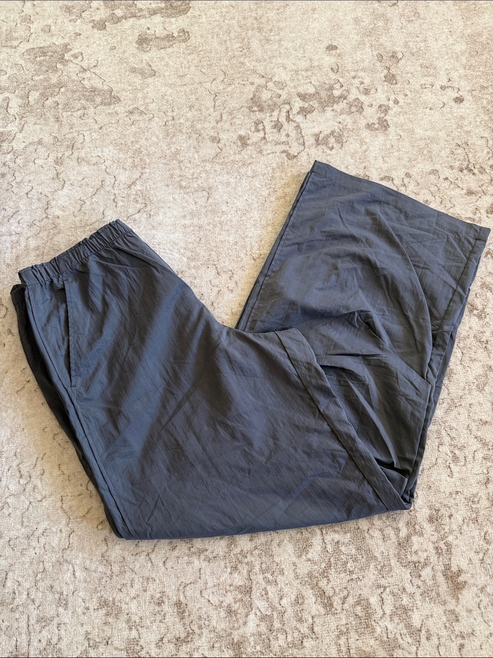 Zara Women’s Dark Gray Elastic Waist Pants